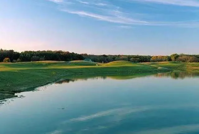 Course photo for Broadlands Golf Club
